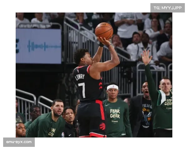 底特律红翼主场票价因季后赛希望飙升，均价创近十年新高